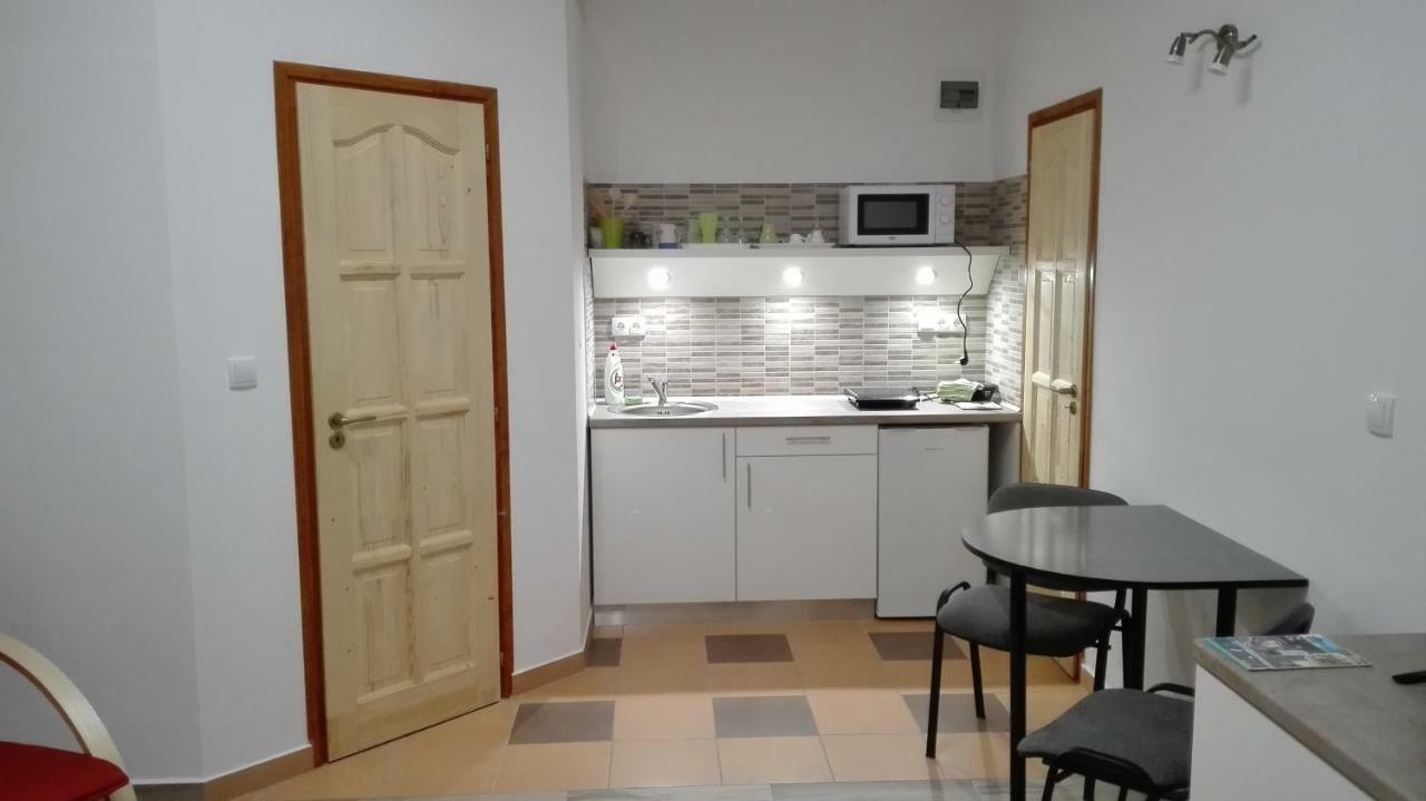 Egrelato Vendeghaz Apartment Balatonakali Bagian luar foto